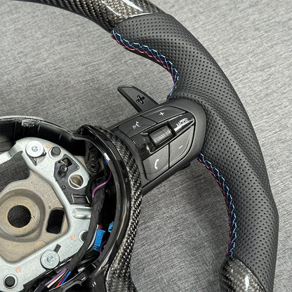 Suitable for BMW F30 F10 F31 F20 F25 F22 F36 F33 F32 F80 F82 F11 F18 F01 F90 E90 carbon fiber steering wheel