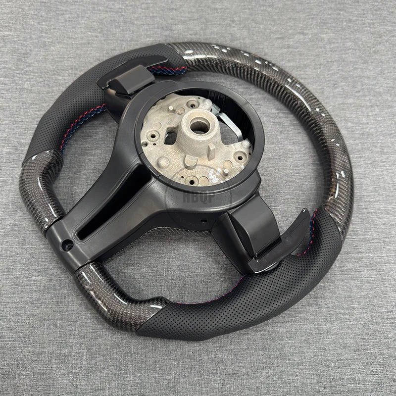 Suitable for BMW F30 F10 F31 F20 F25 F22 F36 F33 F32 F80 F82 F11 F18 F01 F90 E90 carbon fiber steering wheel